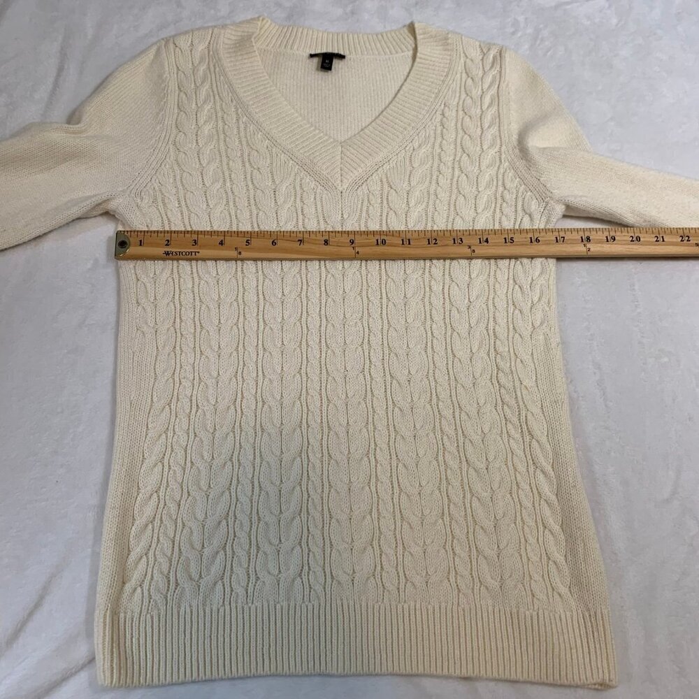 Talbots Cable Knit Sweater Women Medium Ivory V-Neck Lambswool Blend - Picture 9 of 10